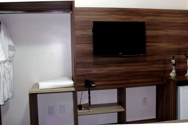 Room 17 of 56