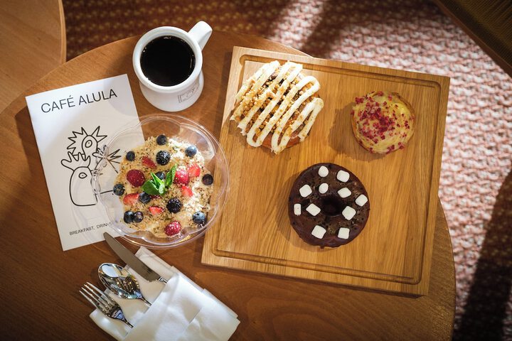 Breakfast/Coffee Service 153 of 206