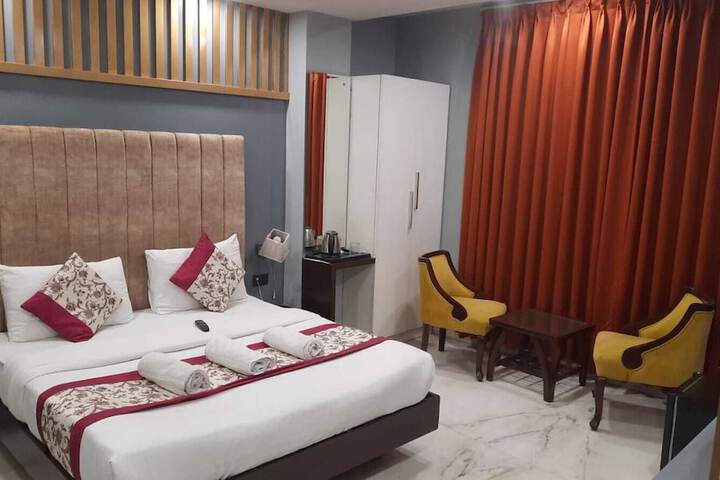 Room 19 of 25