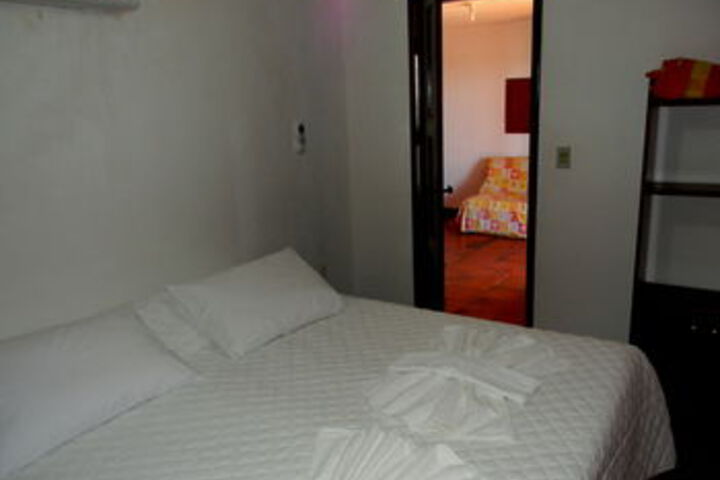 Room 11 of 21