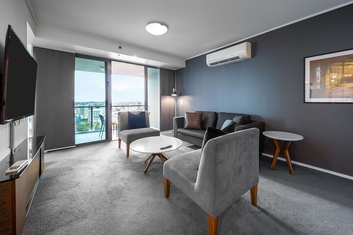 Room 15 of 63