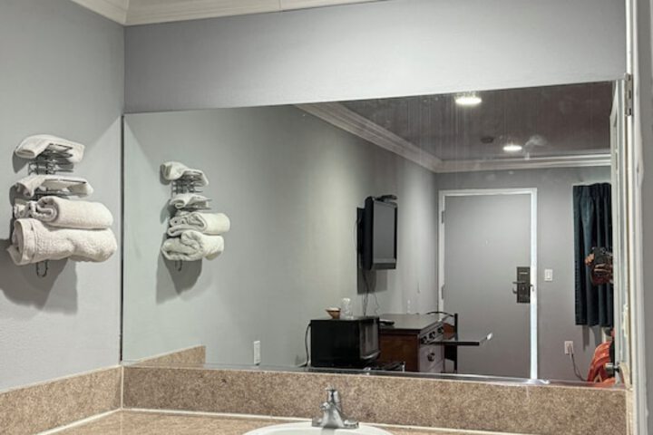 Room 7 of 31