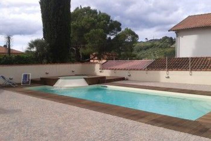 Pool 85 of 97