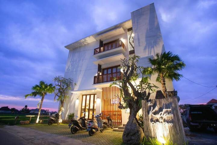 The KD Suites & Coffee Shop