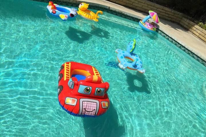Pool 19 of 27