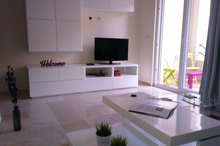 Room 21 of 46