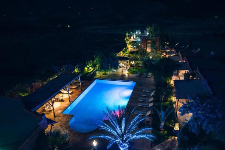 Pool 16 of 23