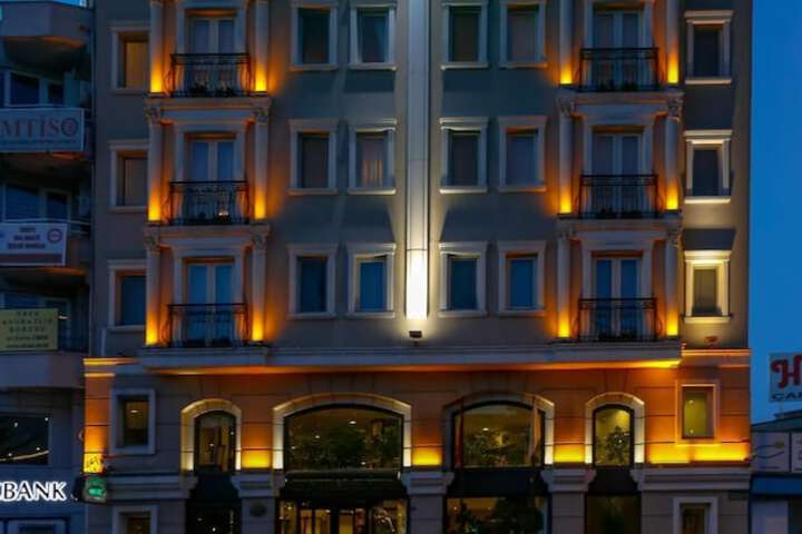Hotel 44 of 47