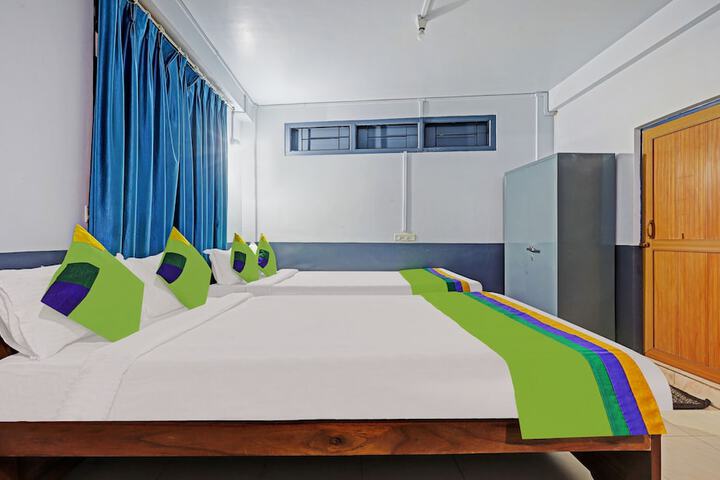 Room 29 of 38