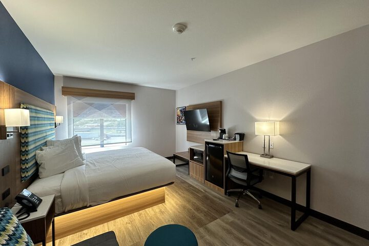 Room 22 of 69