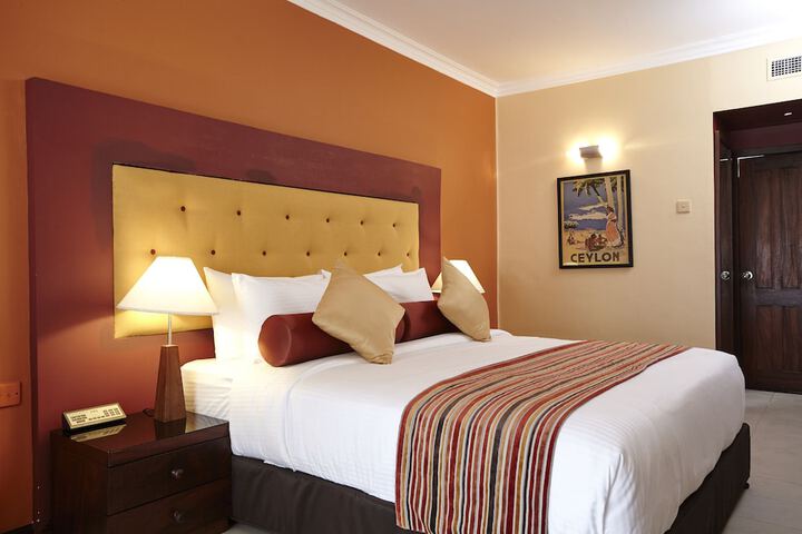 Room 15 of 71