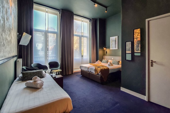 Room 28 of 59