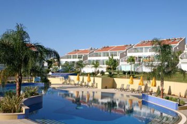 Bayview Gardens