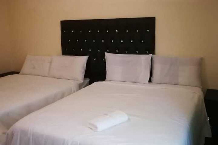 Room 3 of 11