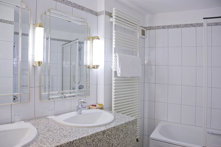 Bath Interior