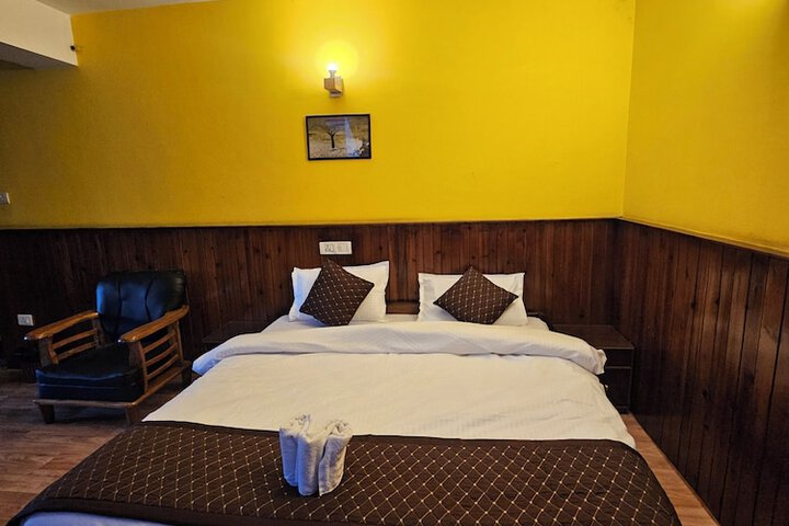 Room 35 of 54