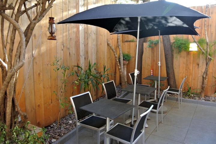 Terrace/Patio 38 of 65