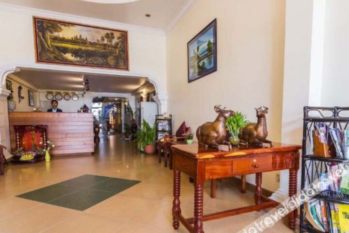 Hotel Interior 4 of 16