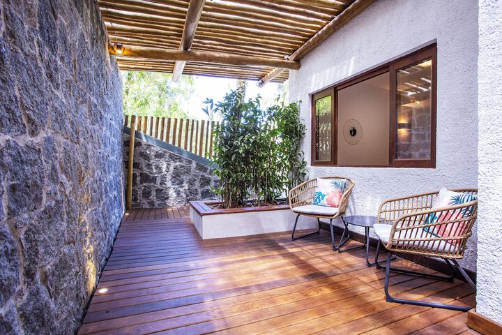 Terrace/Patio 101 of 189