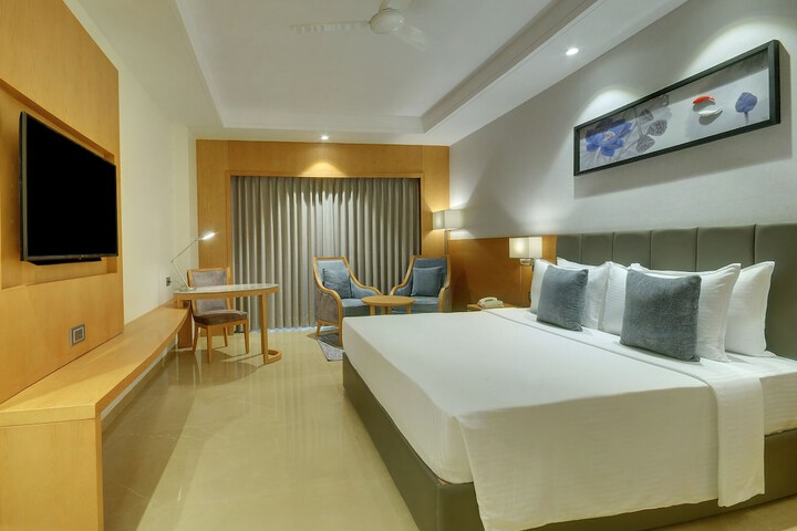Room 25 of 119