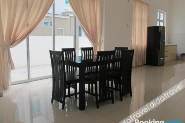 Properties Homestay Balik Pulau