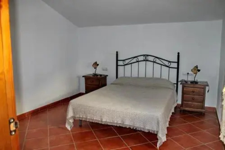 Room 5 of 23