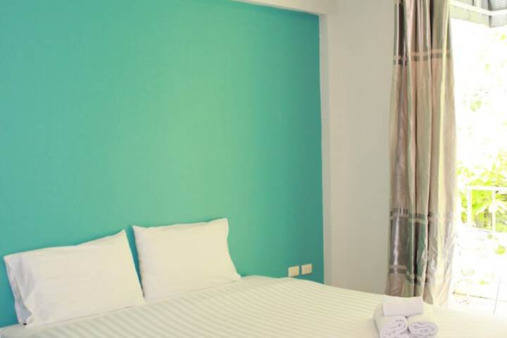 Room 26 of 112