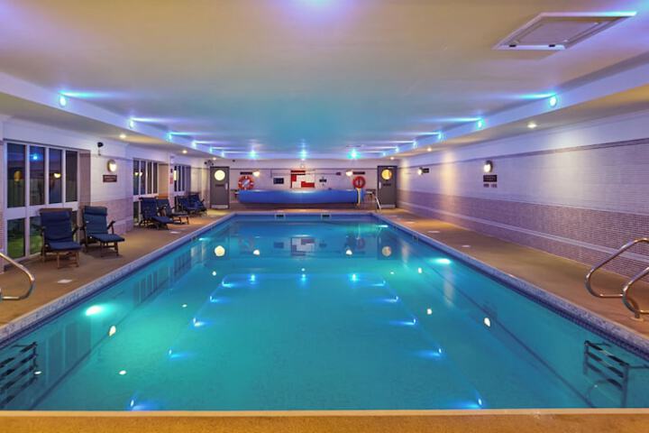 Pool 42 of 143