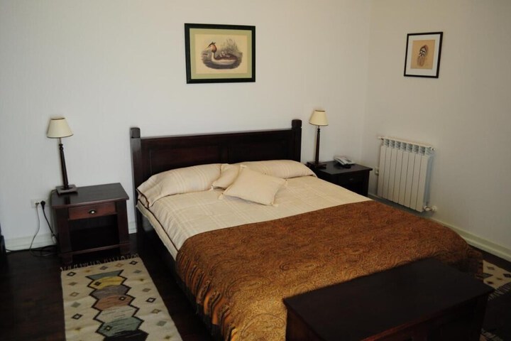 Room 5 of 62