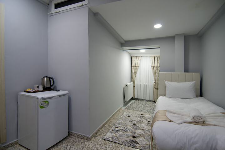 Room 61 of 83