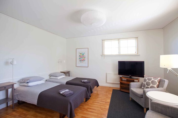 Room 9 of 39