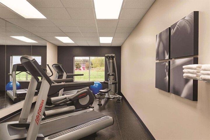 Hotel Gym