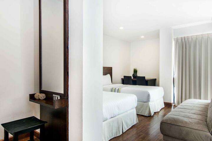 Room 8 of 31