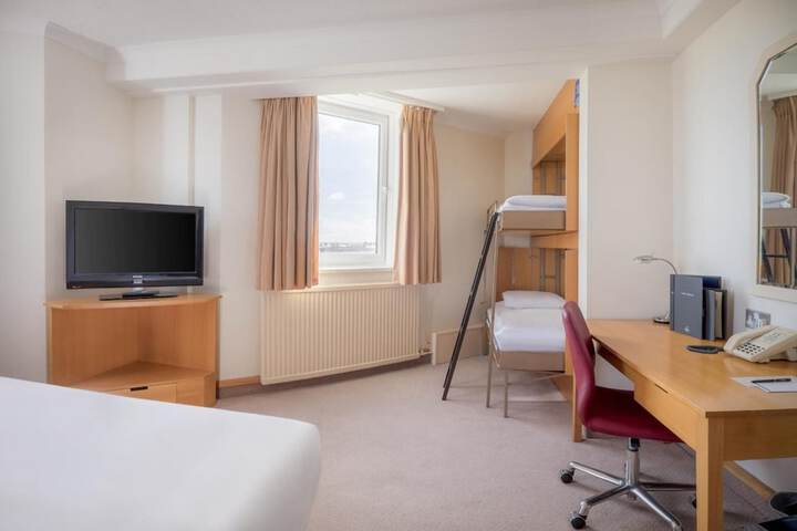 Room 19 of 55