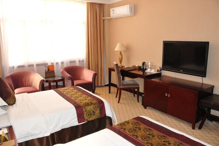 Room 4 of 31