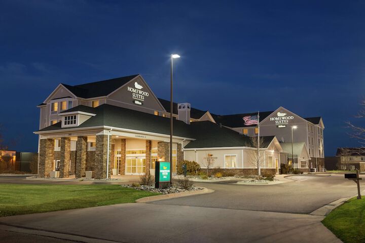Hotel 43 of 44