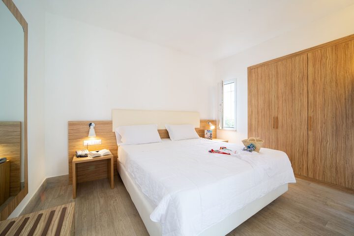 Room 14 of 31