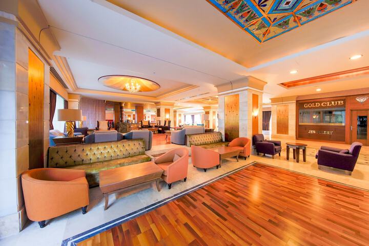 Hotel Interior 8 of 201