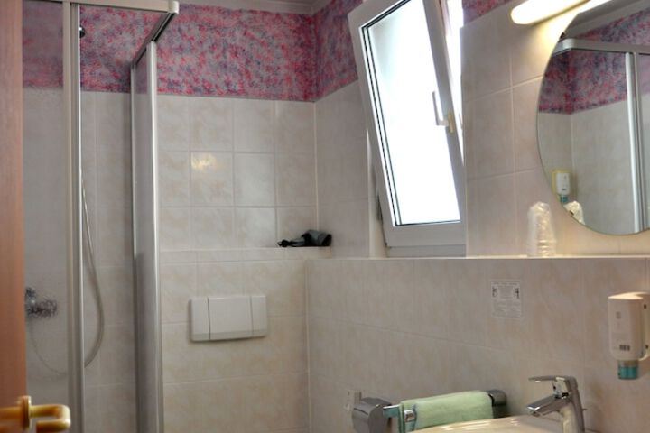 Room 14 of 39