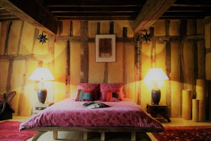 Room 13 of 34
