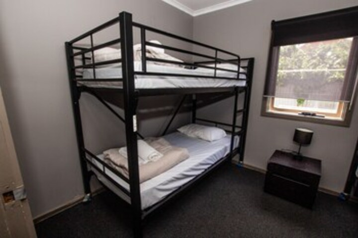 Room 31 of 243