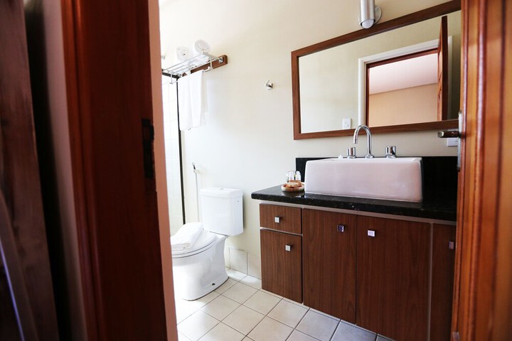 Room 73 of 126