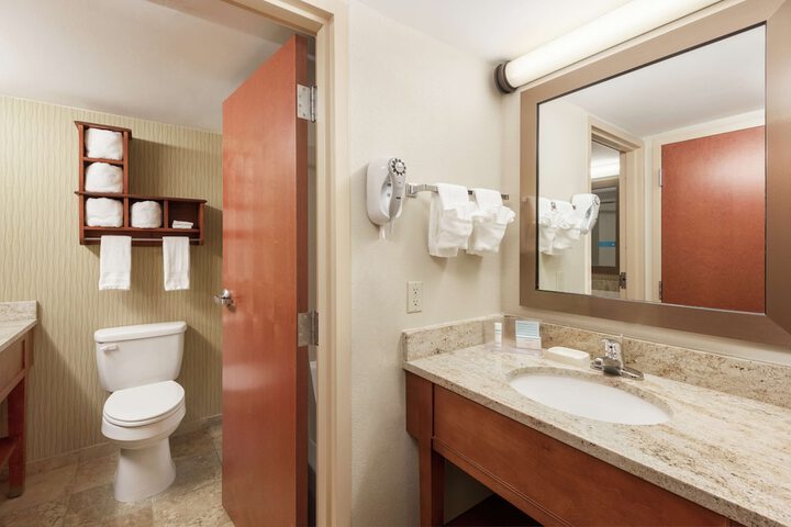 Room 17 of 29
