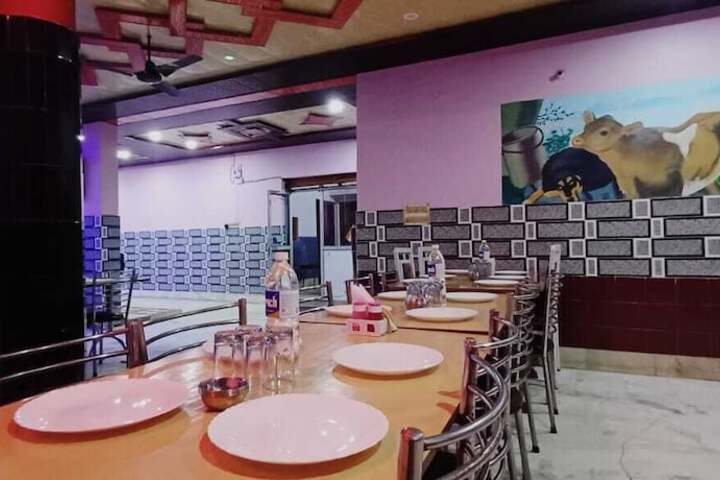 Dining 57 of 94