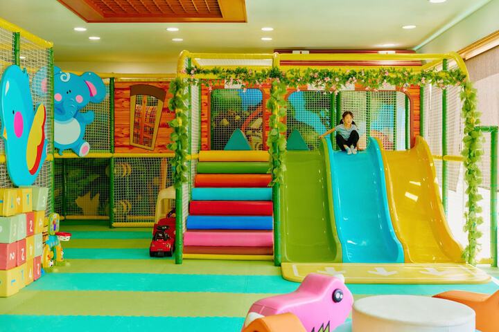 Childrens Activities 146 of 226