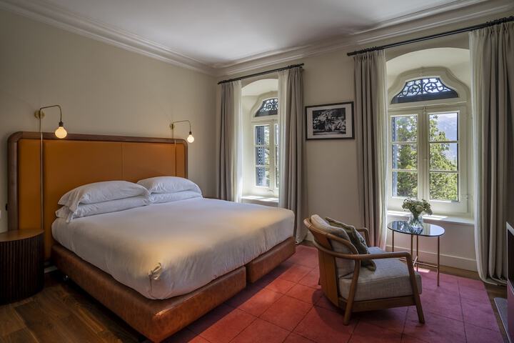 Room 10 of 70