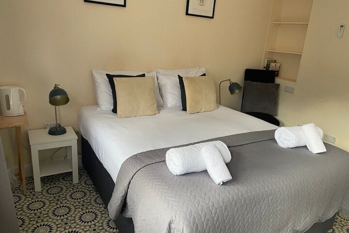 Room 19 of 50