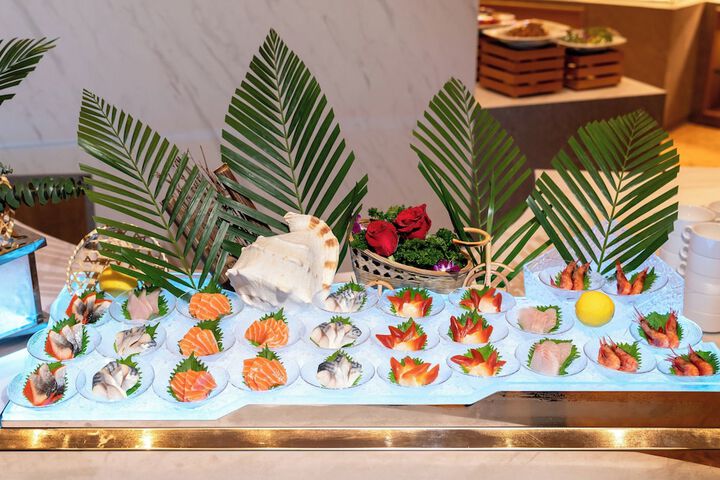 Dining 54 of 88