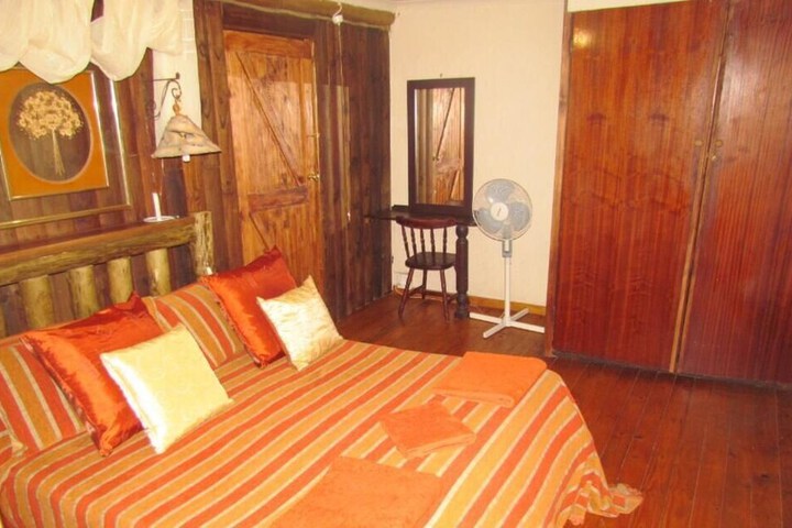 Room 13 of 53