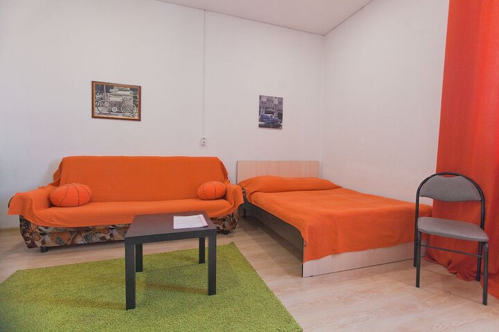 Room 8 of 97